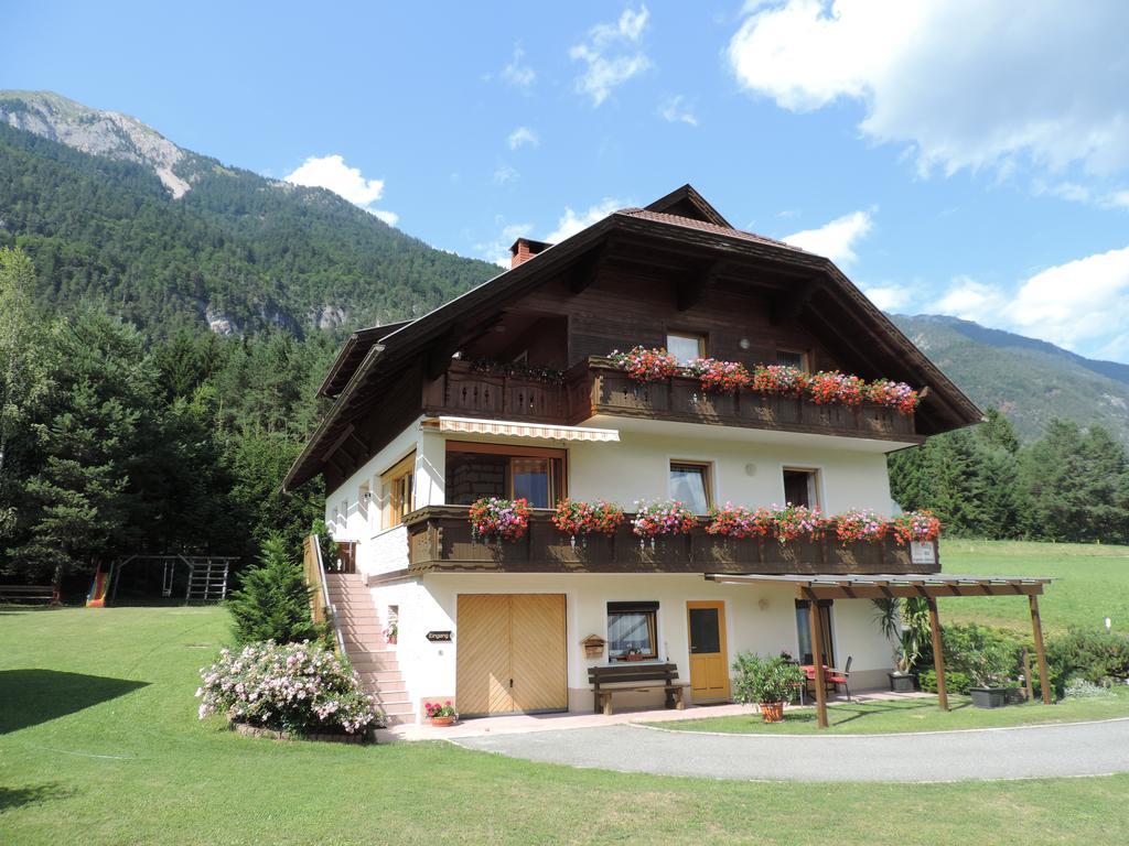 Haus Assinger Apartamento Hermagor-Pressegger See Exterior foto