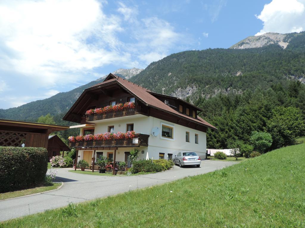 Haus Assinger Apartamento Hermagor-Pressegger See Exterior foto